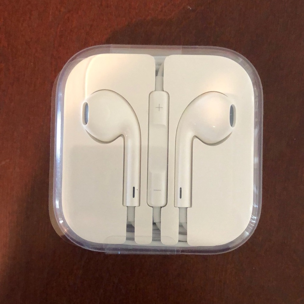 🤍 Headphones 🤍